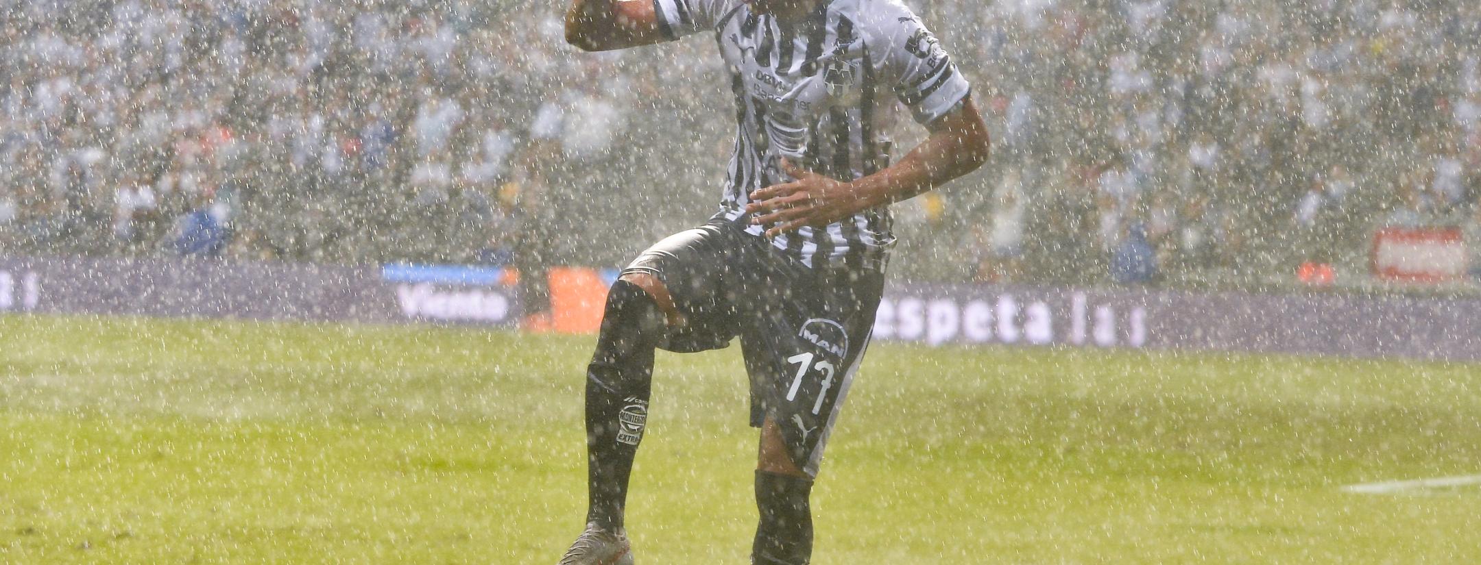 Jesus Gallardo rain goal