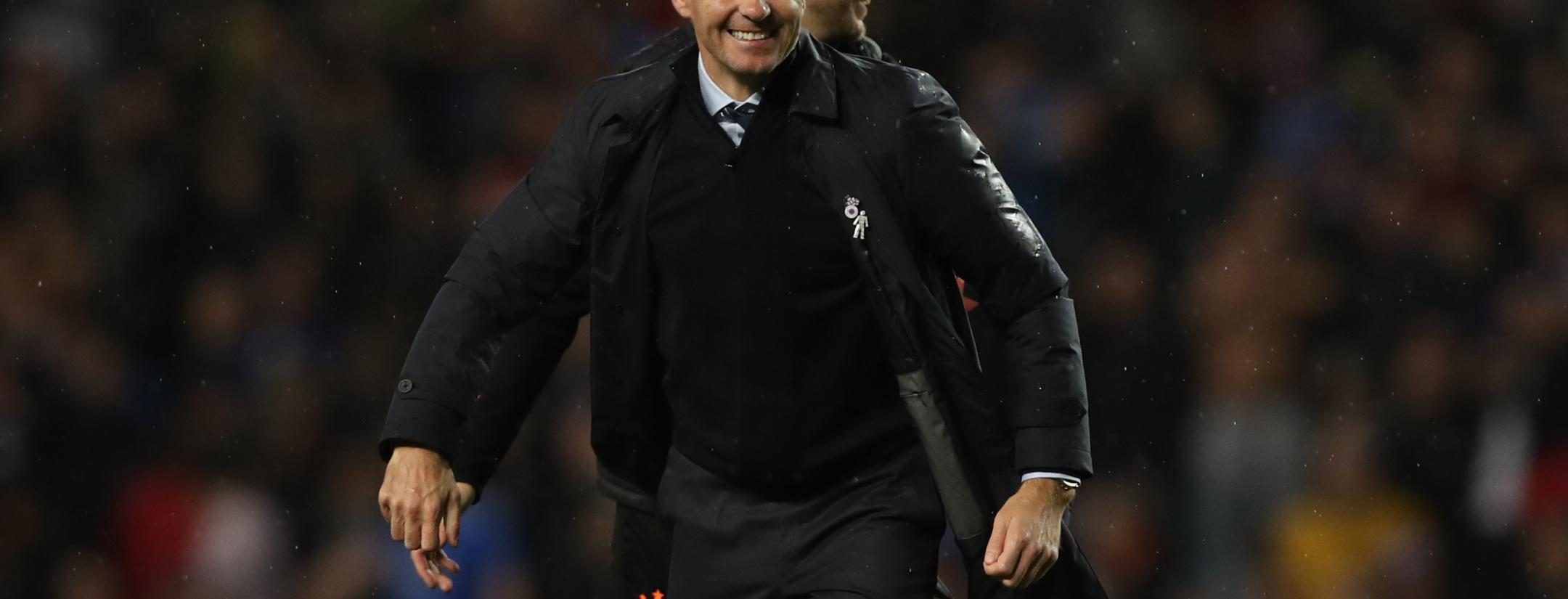 Steven Gerrard singing