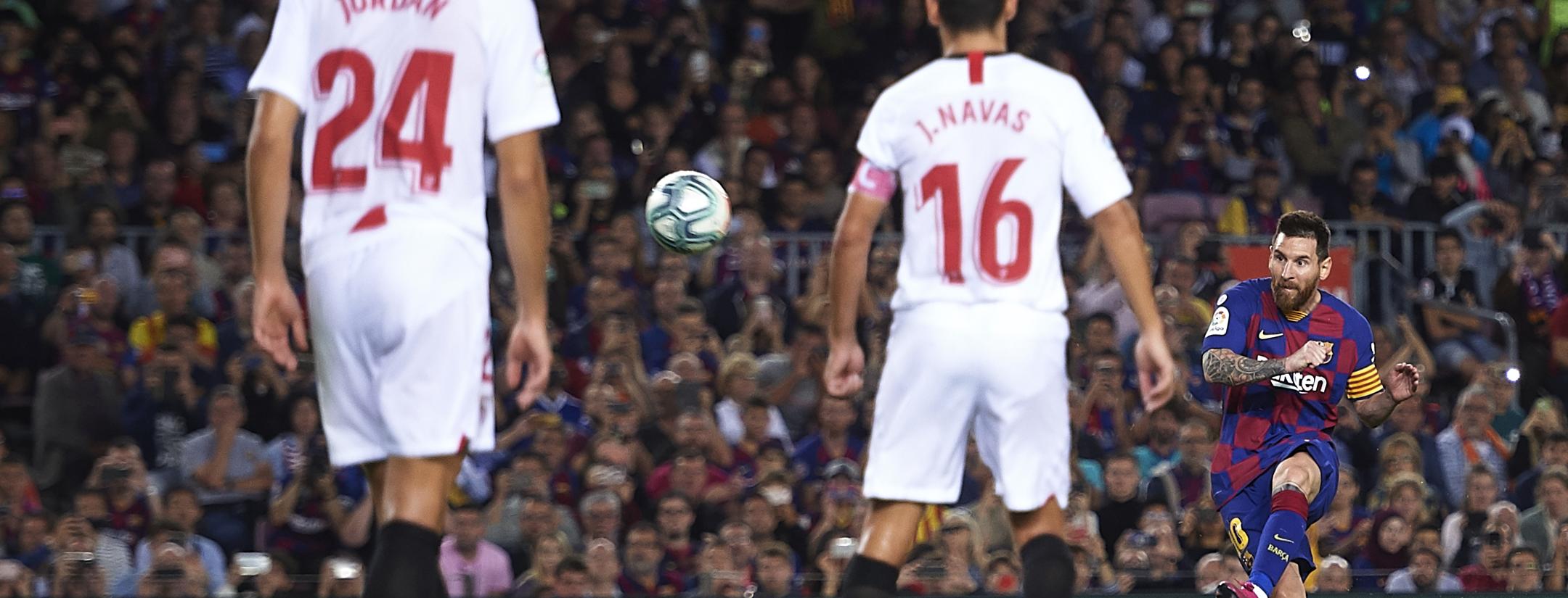 Lionel Messi free kick vs Sevilla