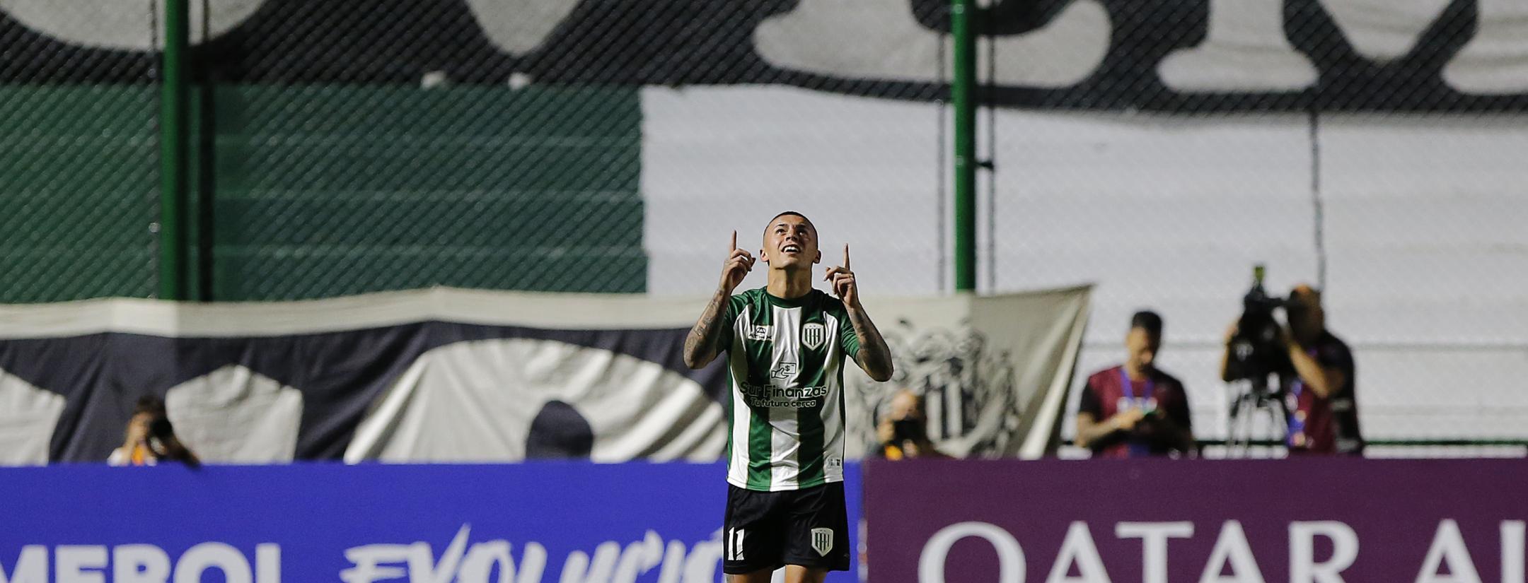 Agustín Urzi goal vs Santos
