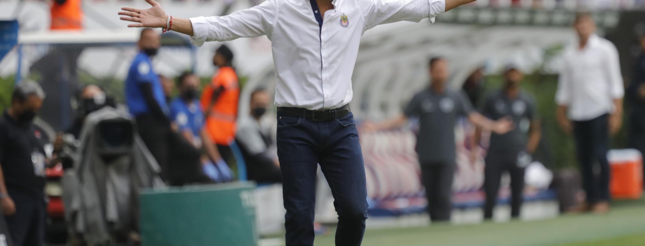 Técnicos en peligro Apertura 2022