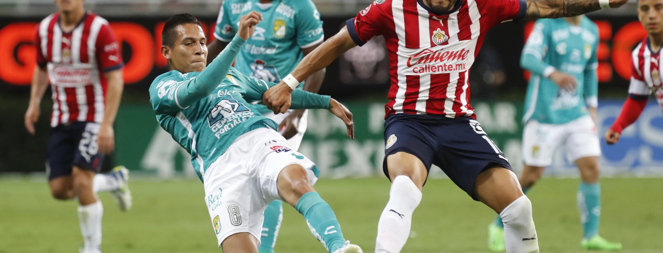 Gol anulado a Alexis Vega