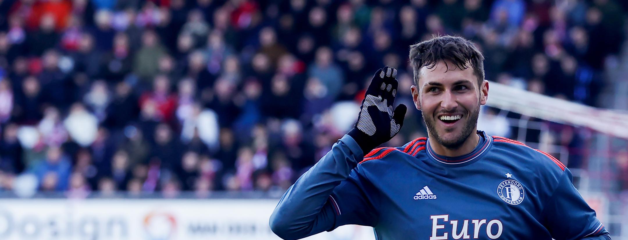 Gol de Santiago Giménez