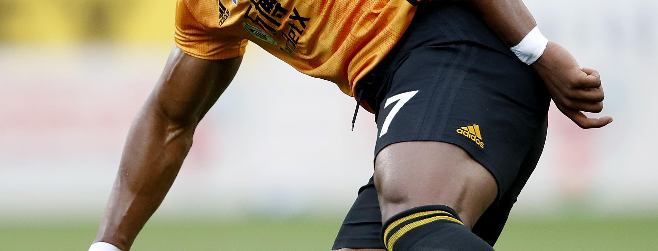 Adama Traore loves baby oil