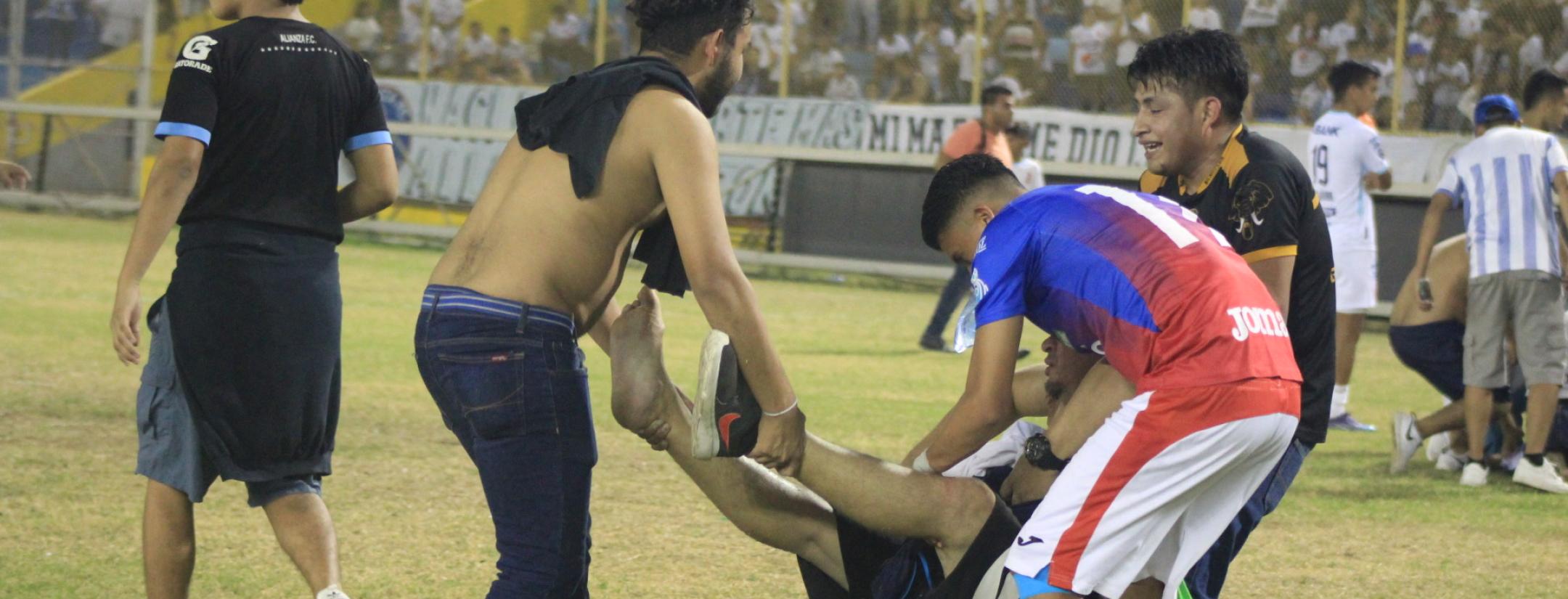 El Salvador stadium stampede