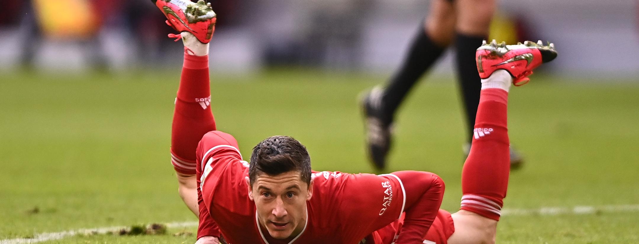 Robert Lewandowski injury