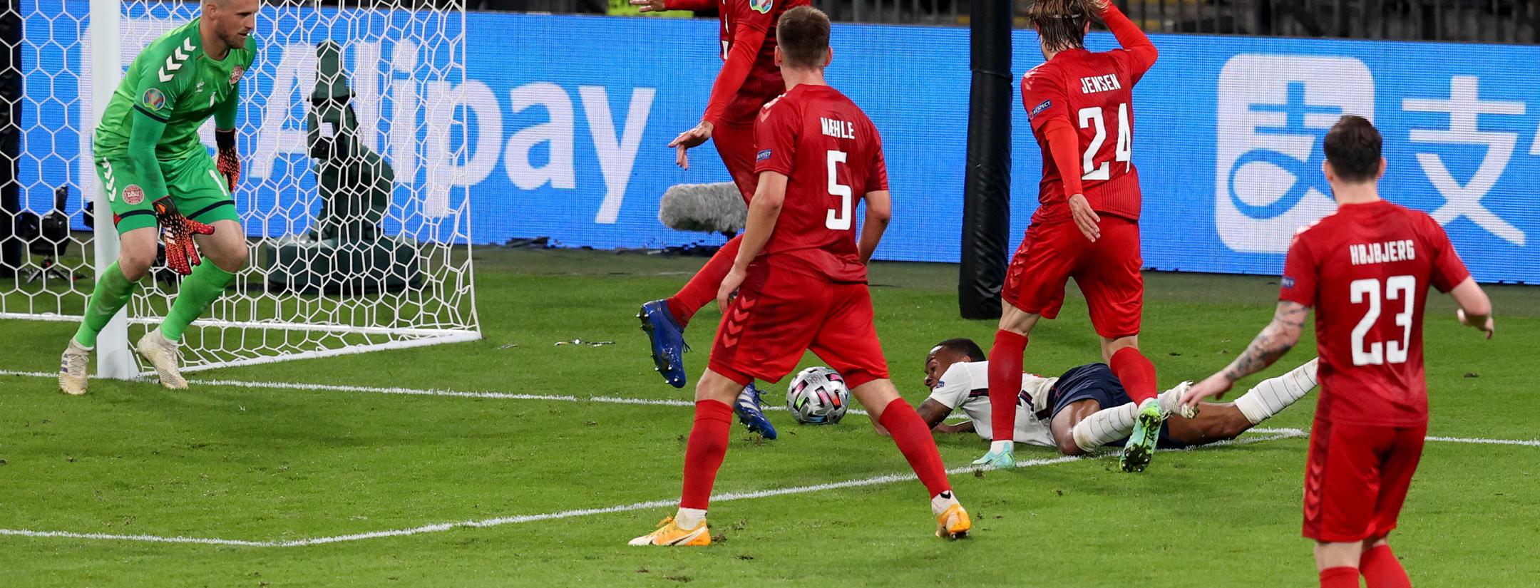 Raheem Sterling penalty