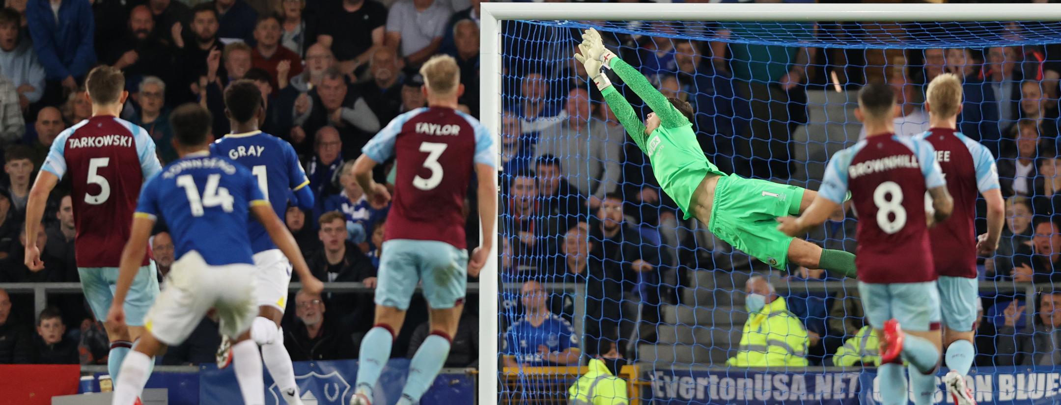 Andros Townsend goal vs Burnley