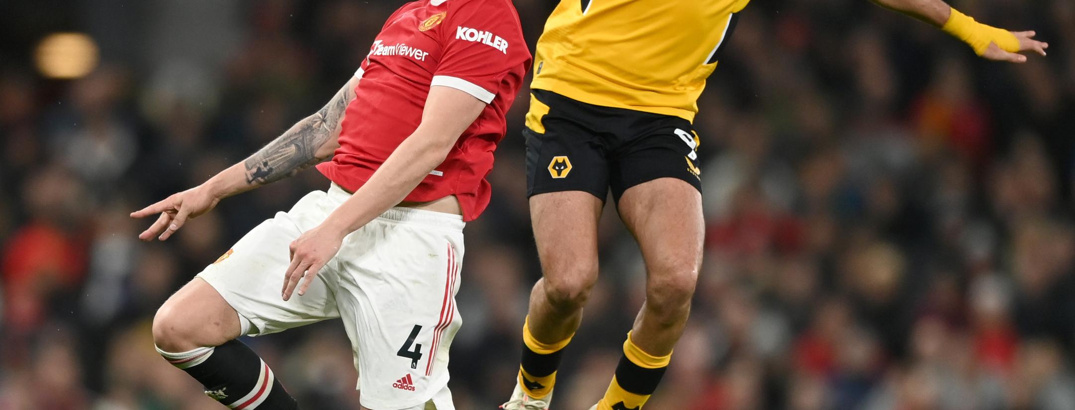 Phil Jones starts for Manchester United