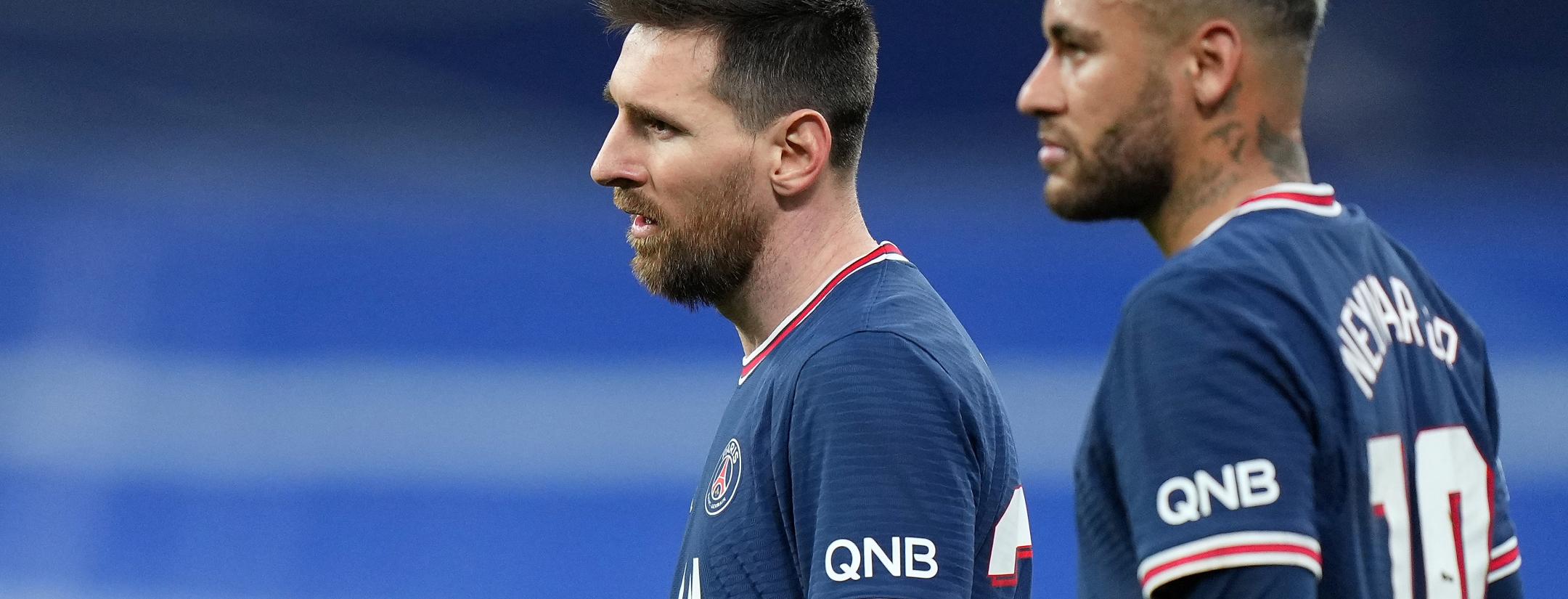 Messi and Neymar booed