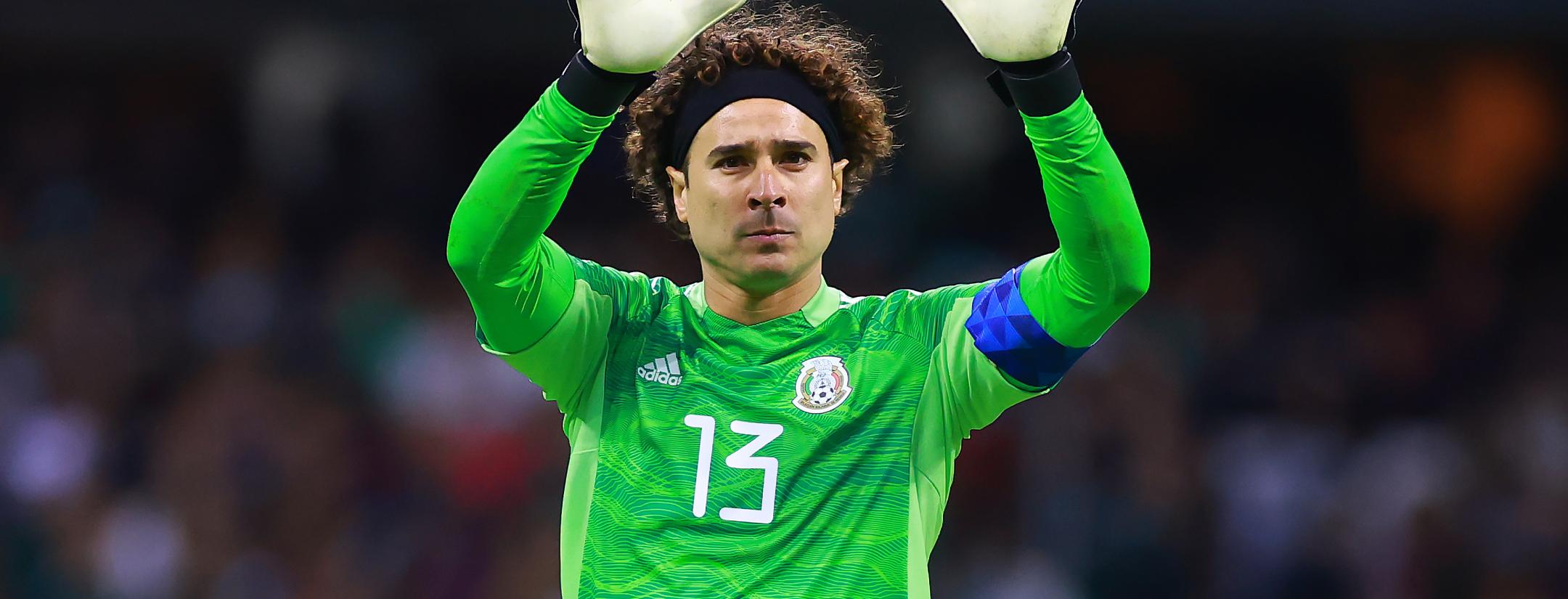 Atajadas de Memo Ochoa vs Estados Unidos