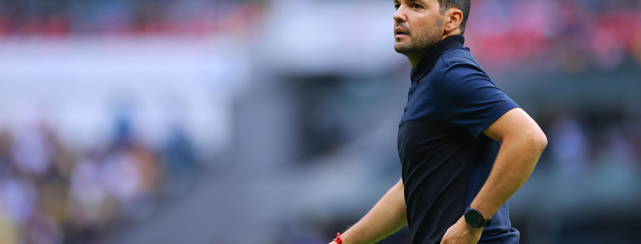 Renovación de Nicolás Larcamón