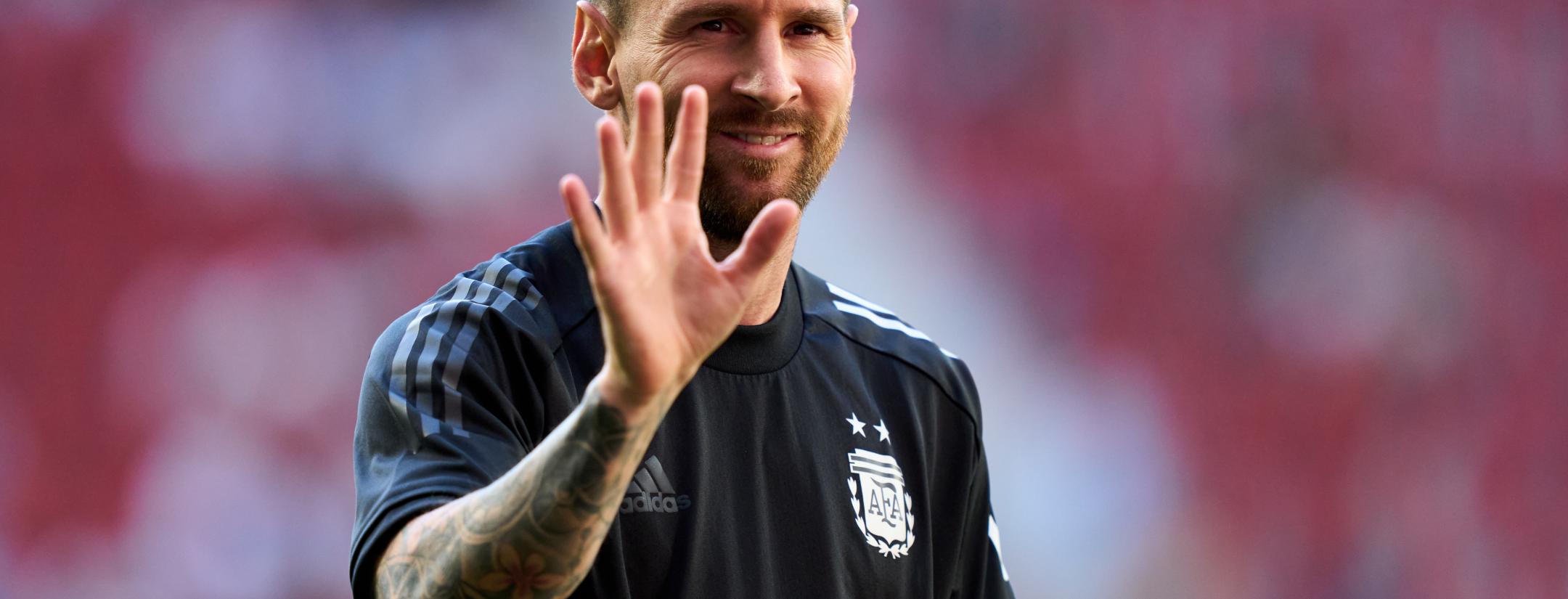 Cinco goles de Messi vs Estonia