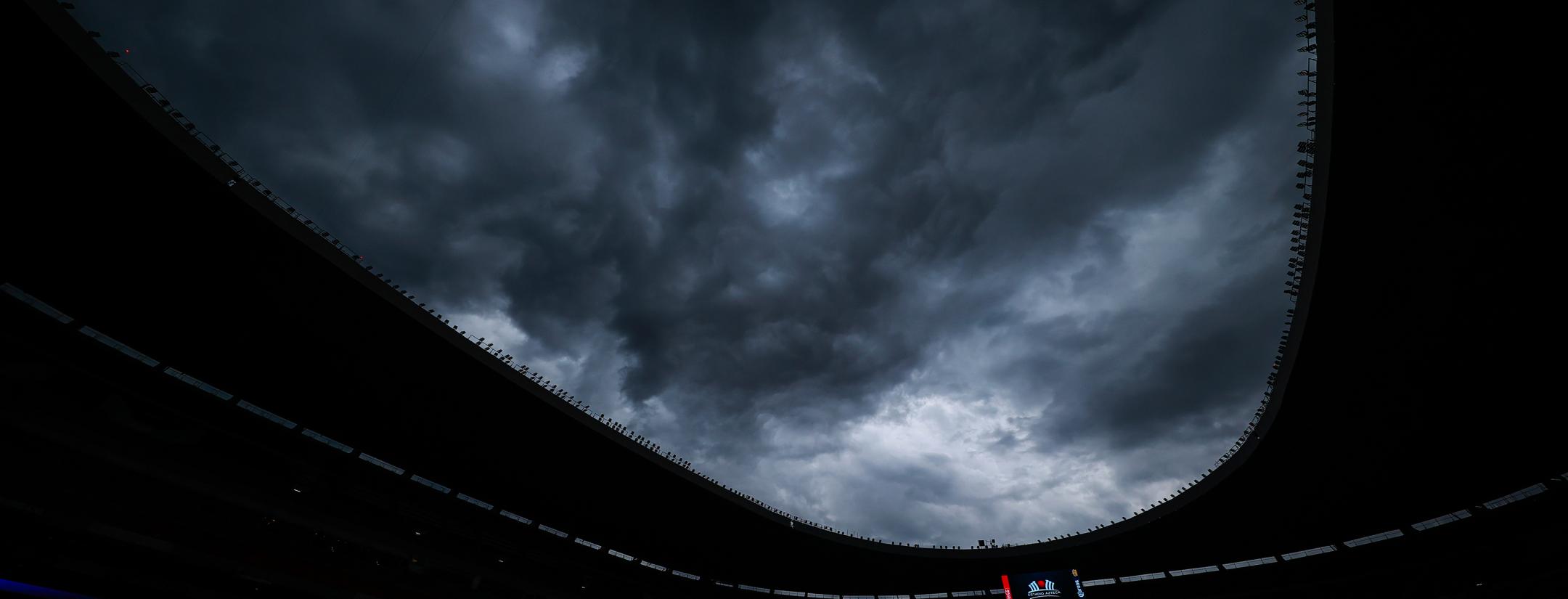 Aficionados desalojados por grito homofóbico