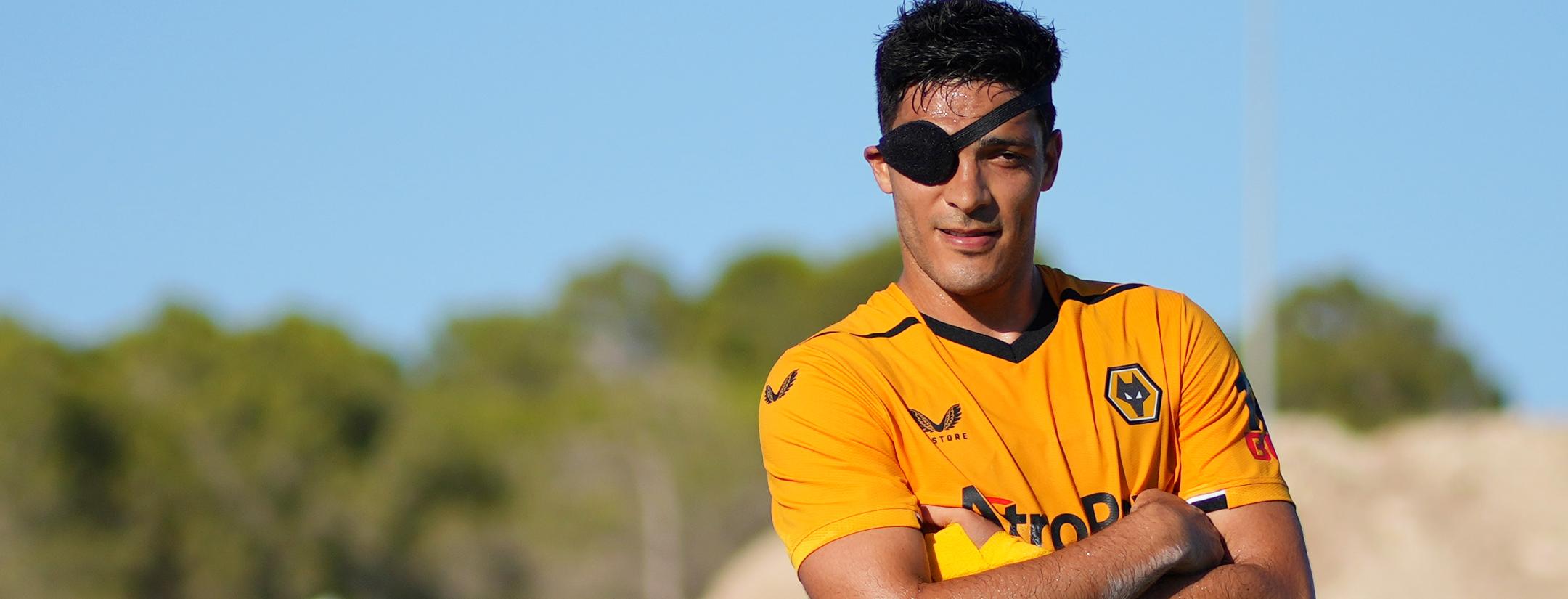 Festejo pirata de Raúl Jiménez