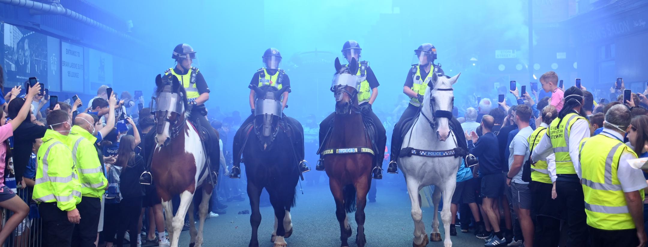 English soccer fans arrested 