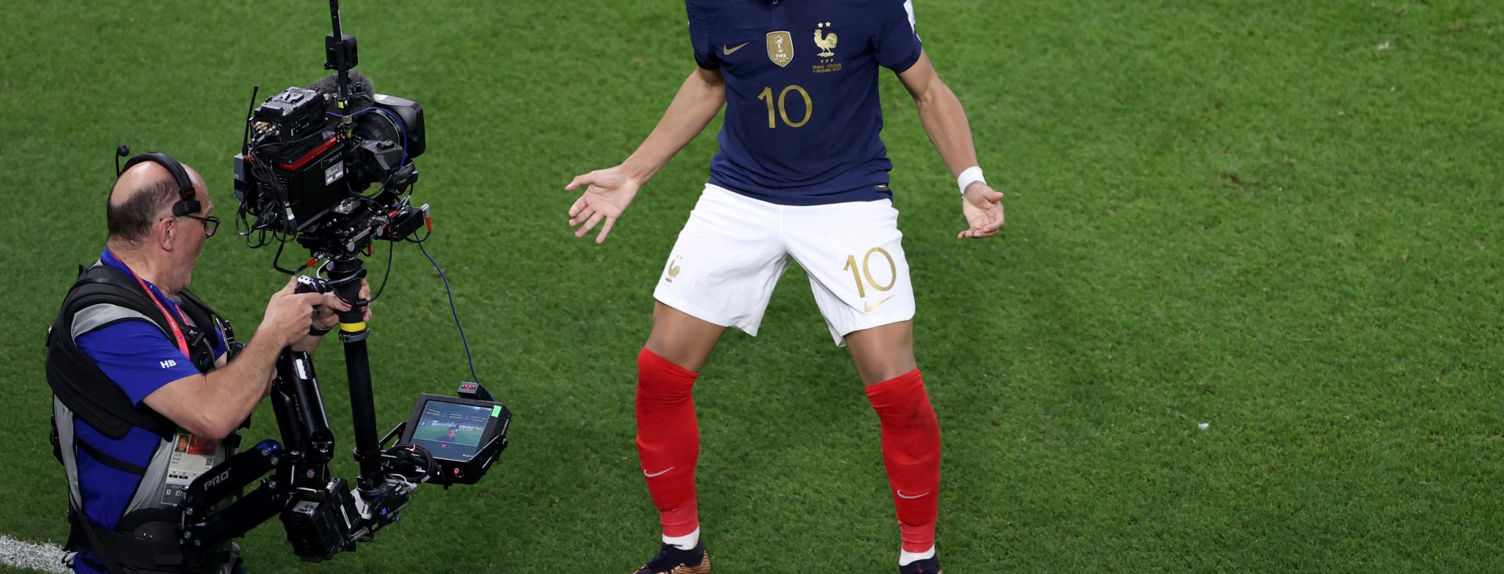 Goles de Mbappé vs Polonia