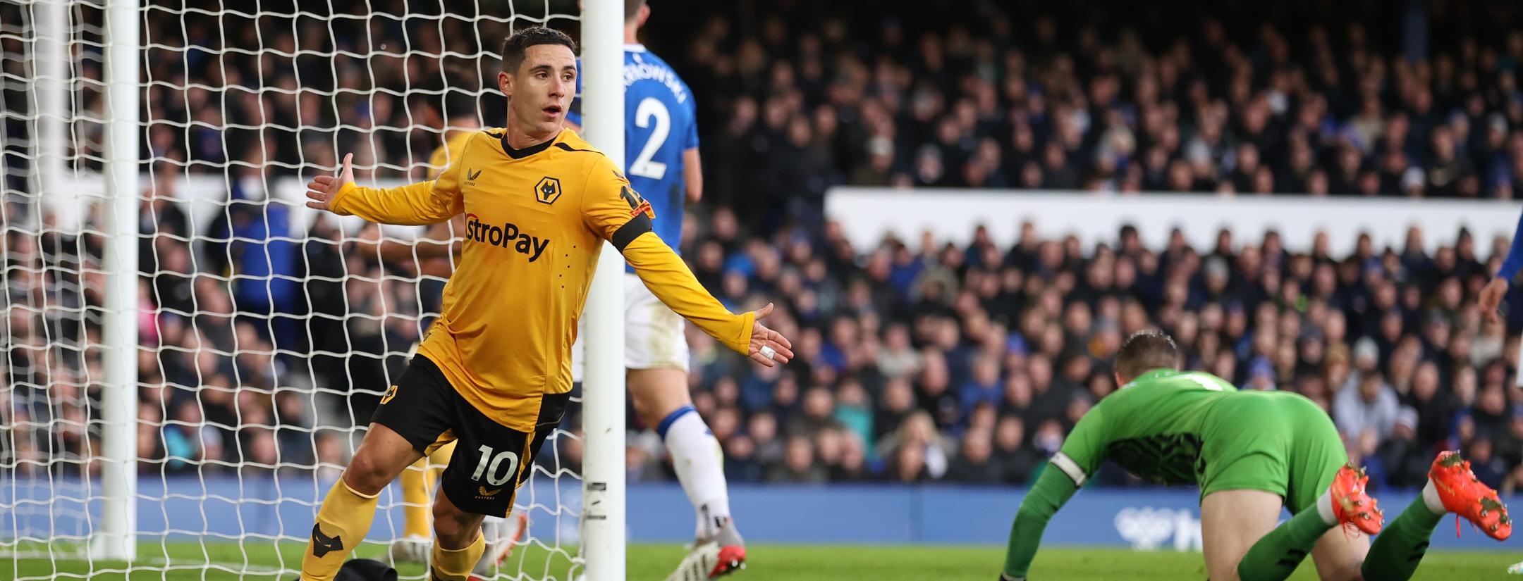 Stunning Daniel Podence goal is straight from the training ground