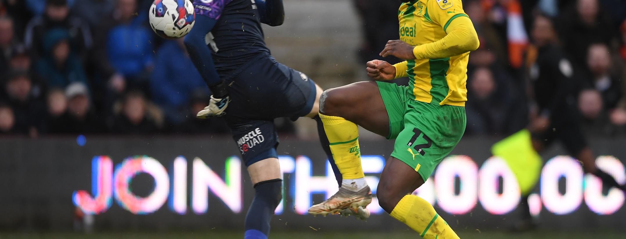 Daryl Dike Goal vs Luton Town