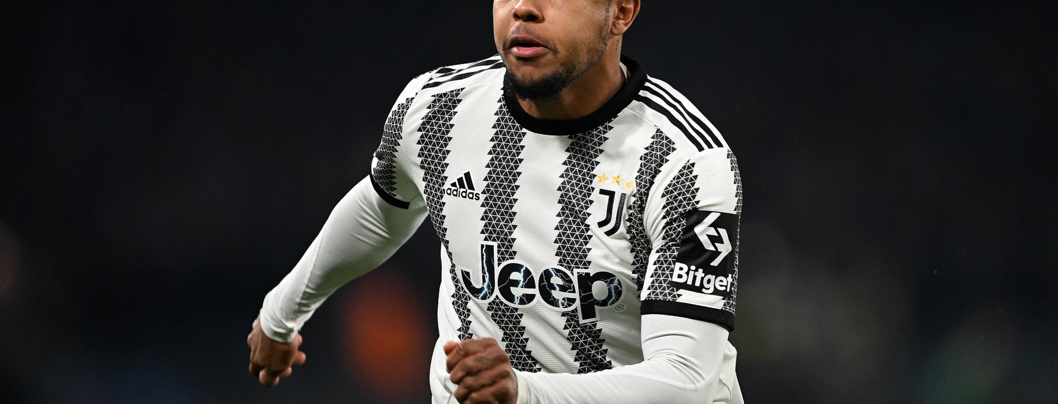 Juventus shares down 10%