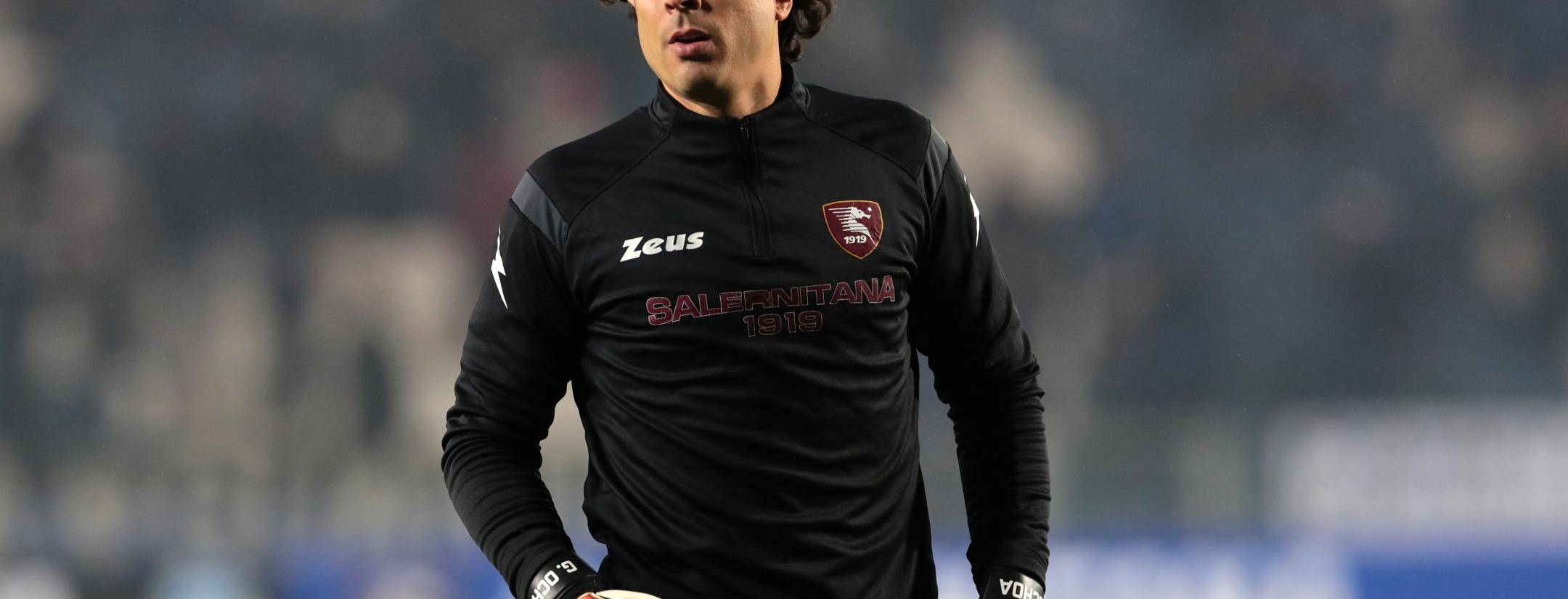 Memo Ochoa suplente Salernitana
