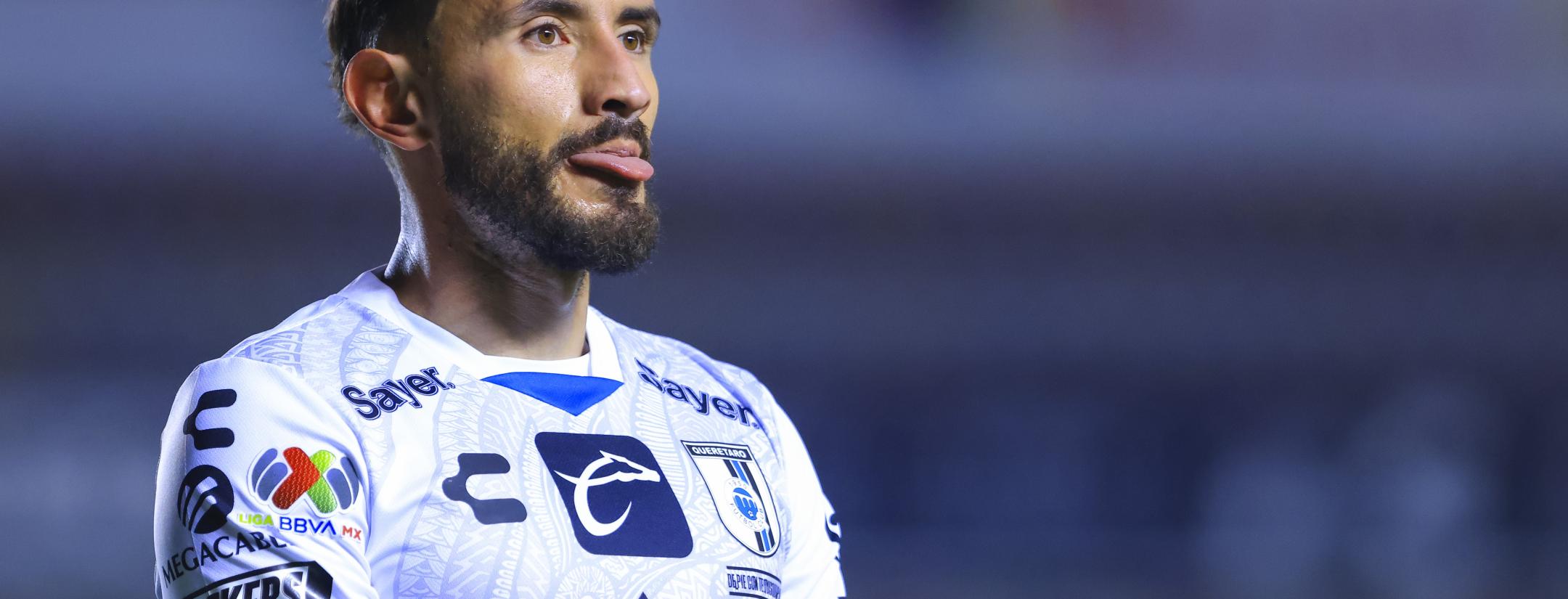 Querétaro away winless streak