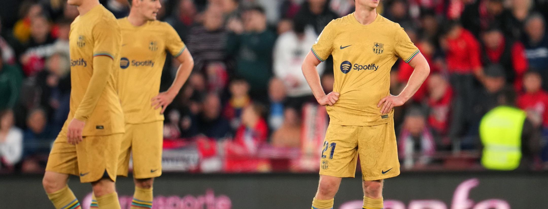 Barcelona loses to Almeria