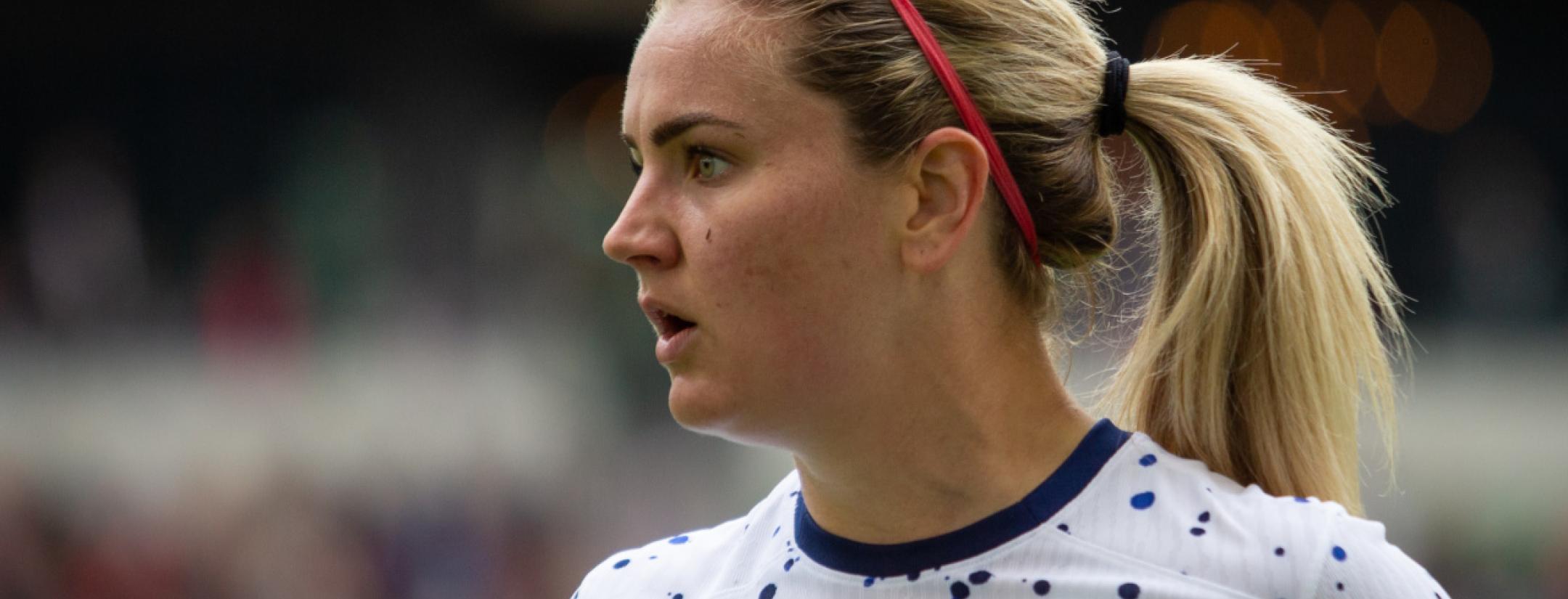 Lindsey Horan Lyon transfer