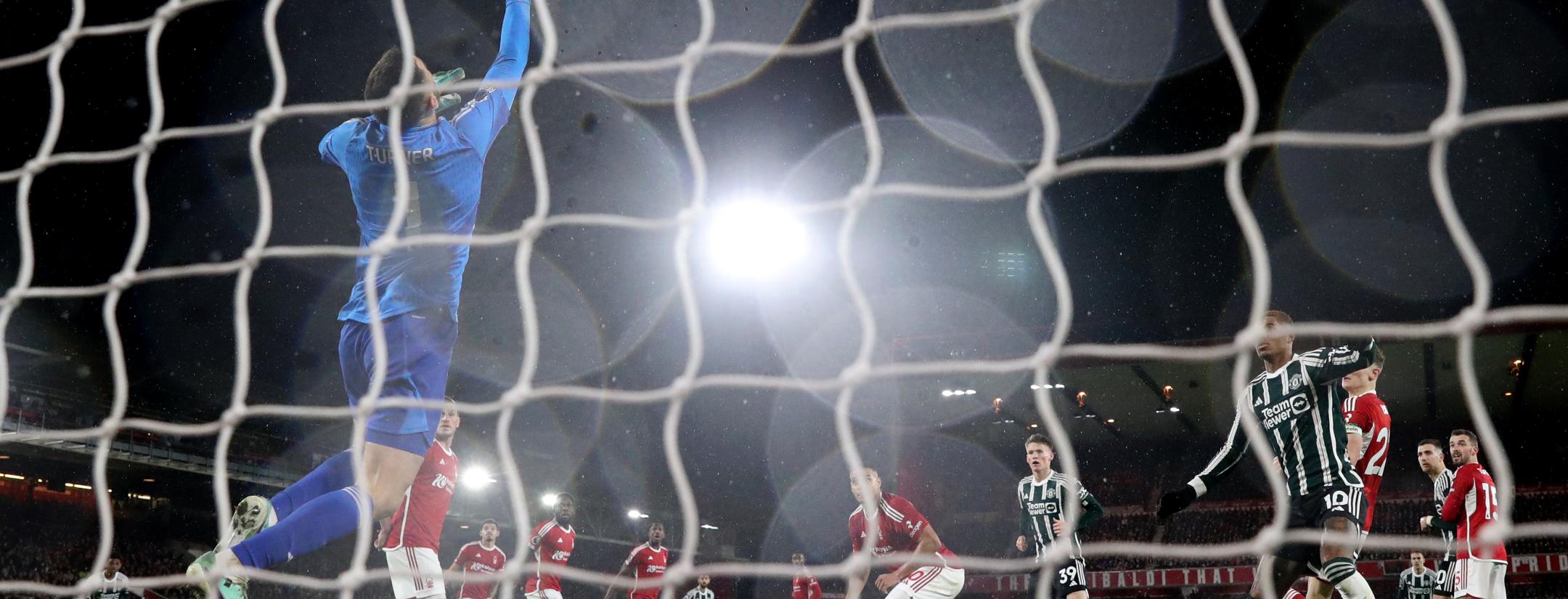 Matt Turner save vs Manchester United