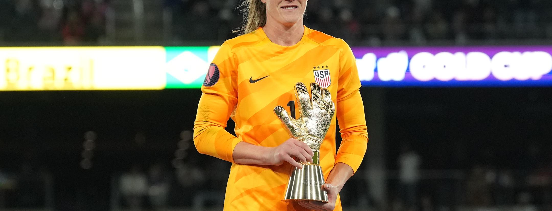 Alyssa Naeher W Gold Cup Golden Glove