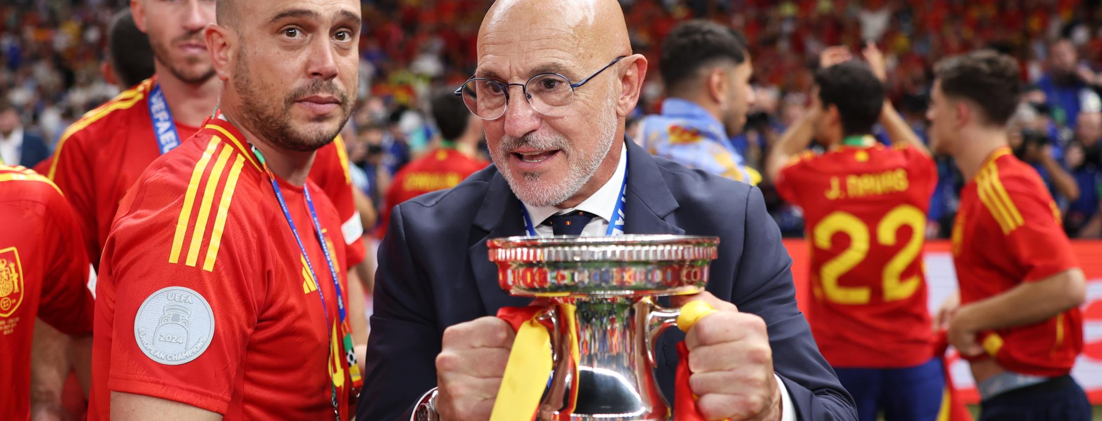 Luis de la Fuente USMNT links