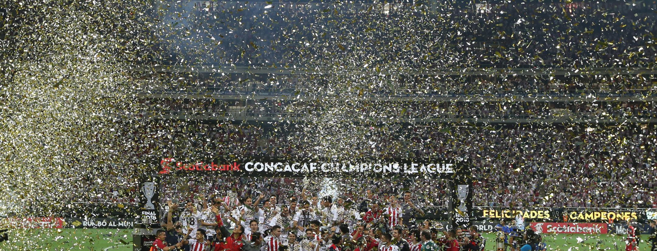 Chivas celebra el campeonato de la Campeones de la Concacaf