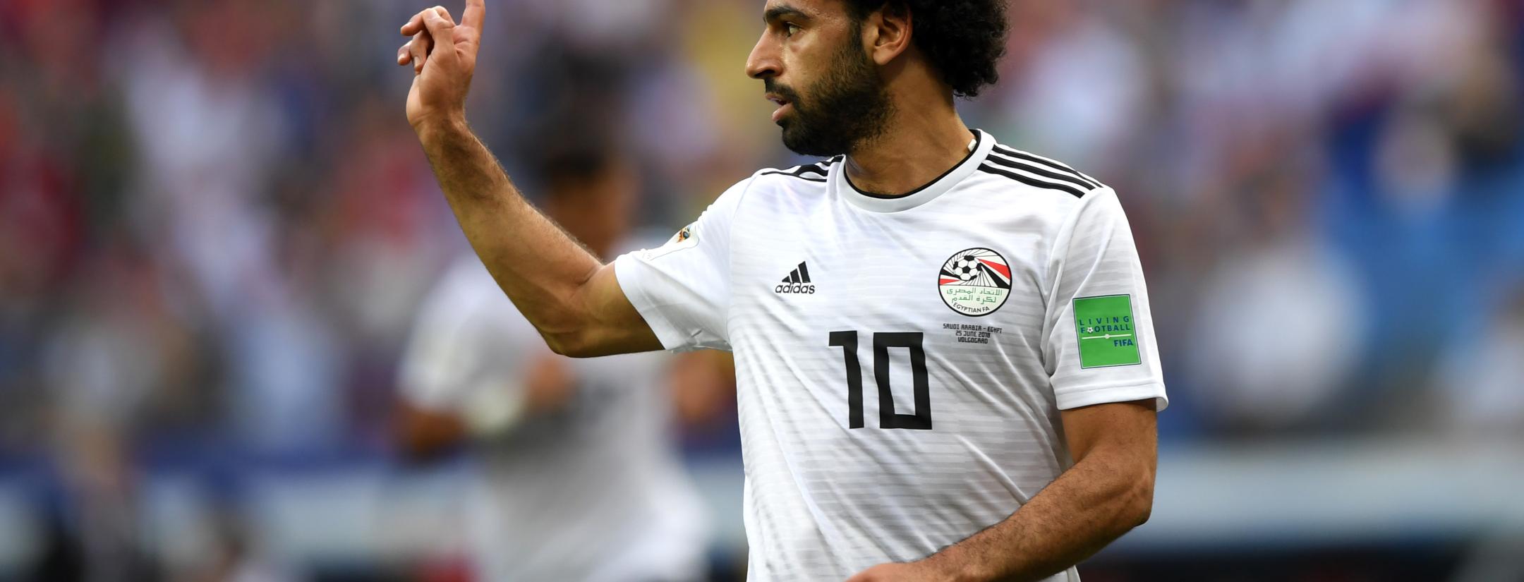 When does the Premier League stop for the 2022 World Cup?