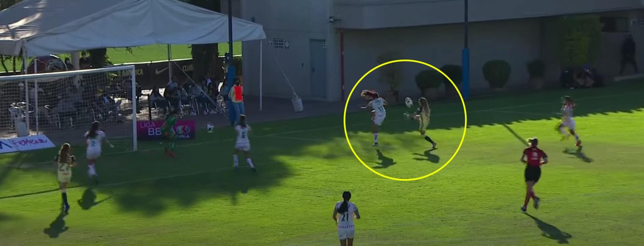 Gol de Katty Martínez vs Necaxa