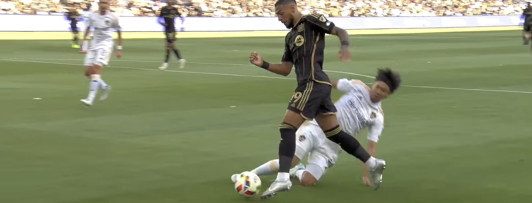 Denis Bouanga penalty vs LA Galaxy
