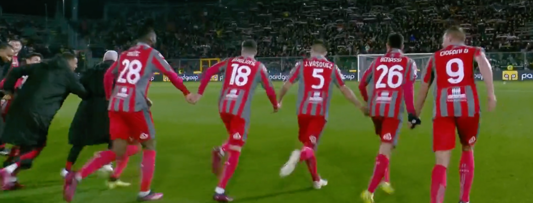 Johan Vásquez primer triunfo Cremonese