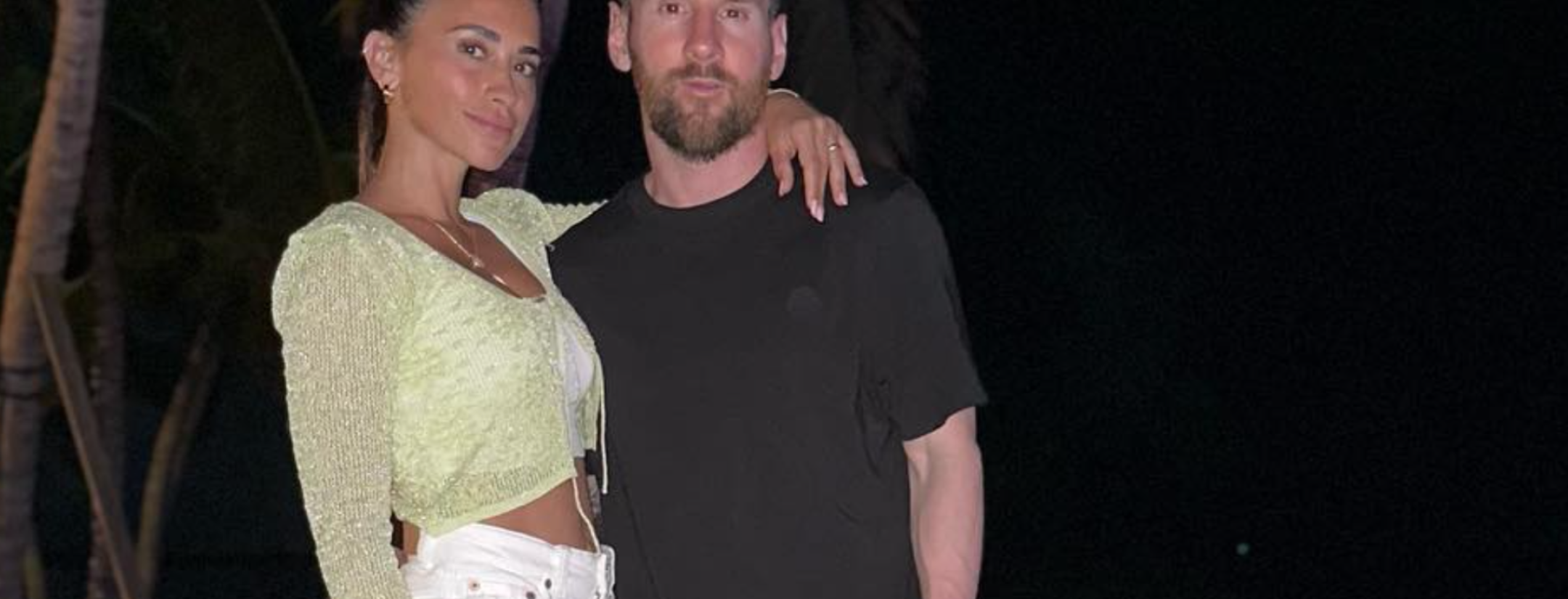 Argentina fans Messi