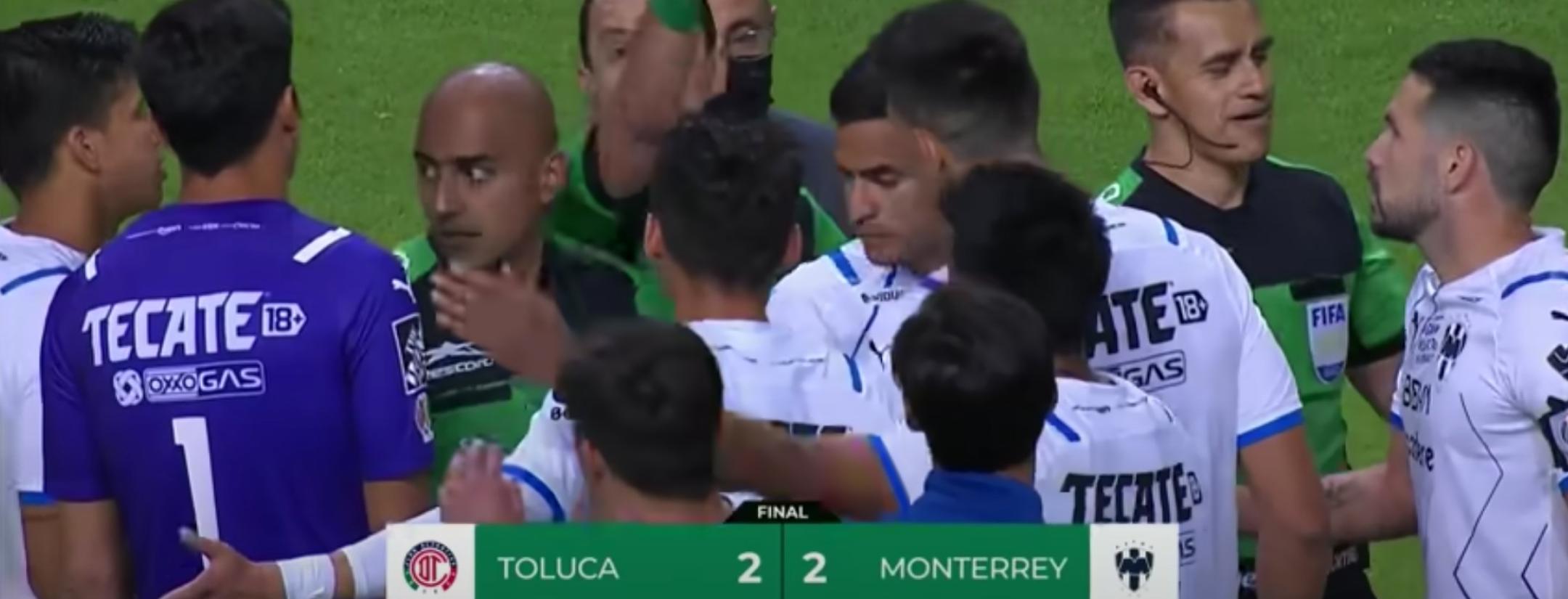 Penal de Cachorro Montes vs Toluca