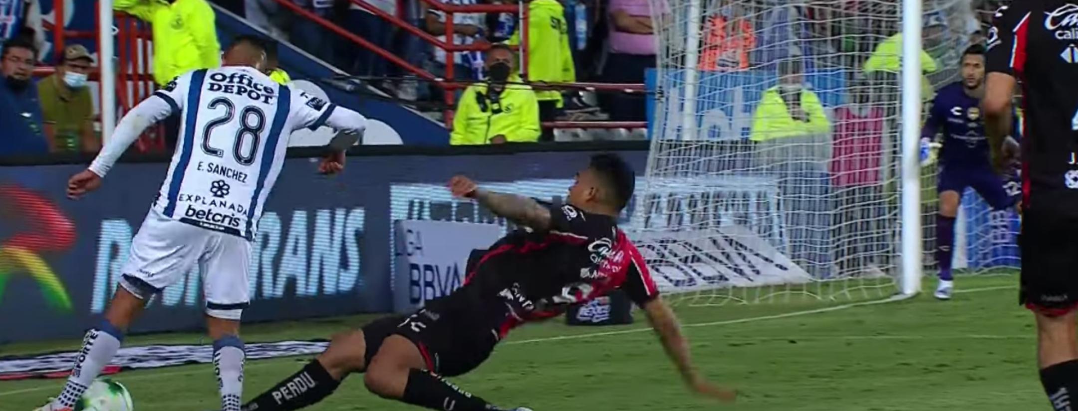 Penal para Pachuca 
