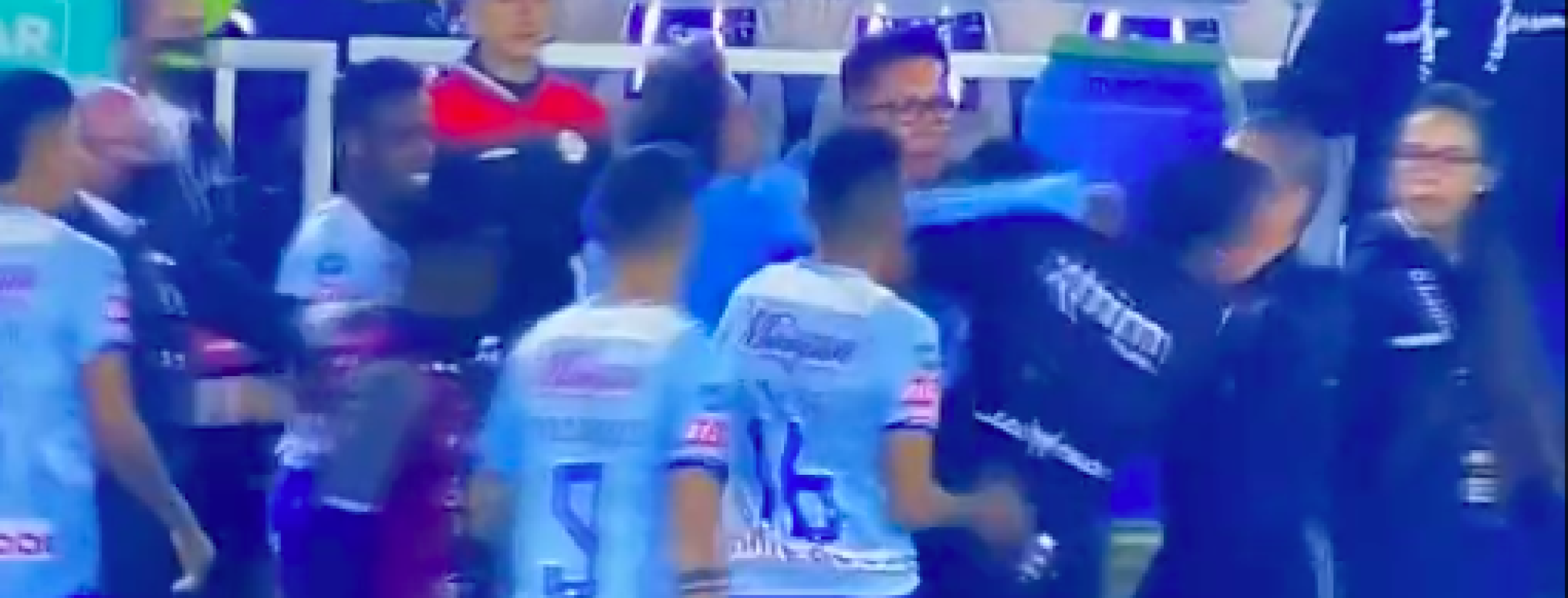 Referee in Ecuador punched