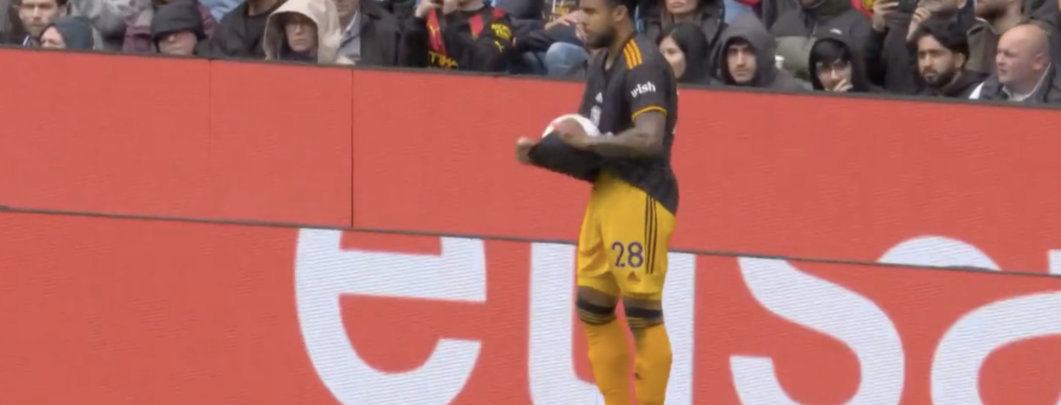 Weston McKennie long throw