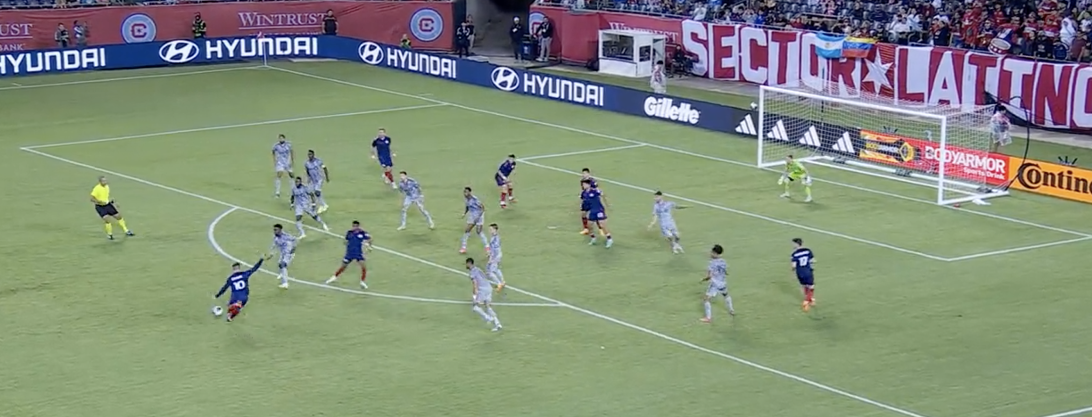 Xherdan Shaqiri goal vs Montreal 