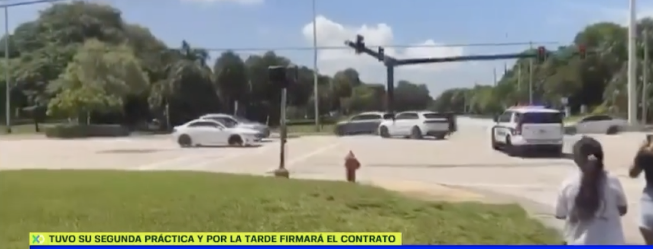 Messi runs red light