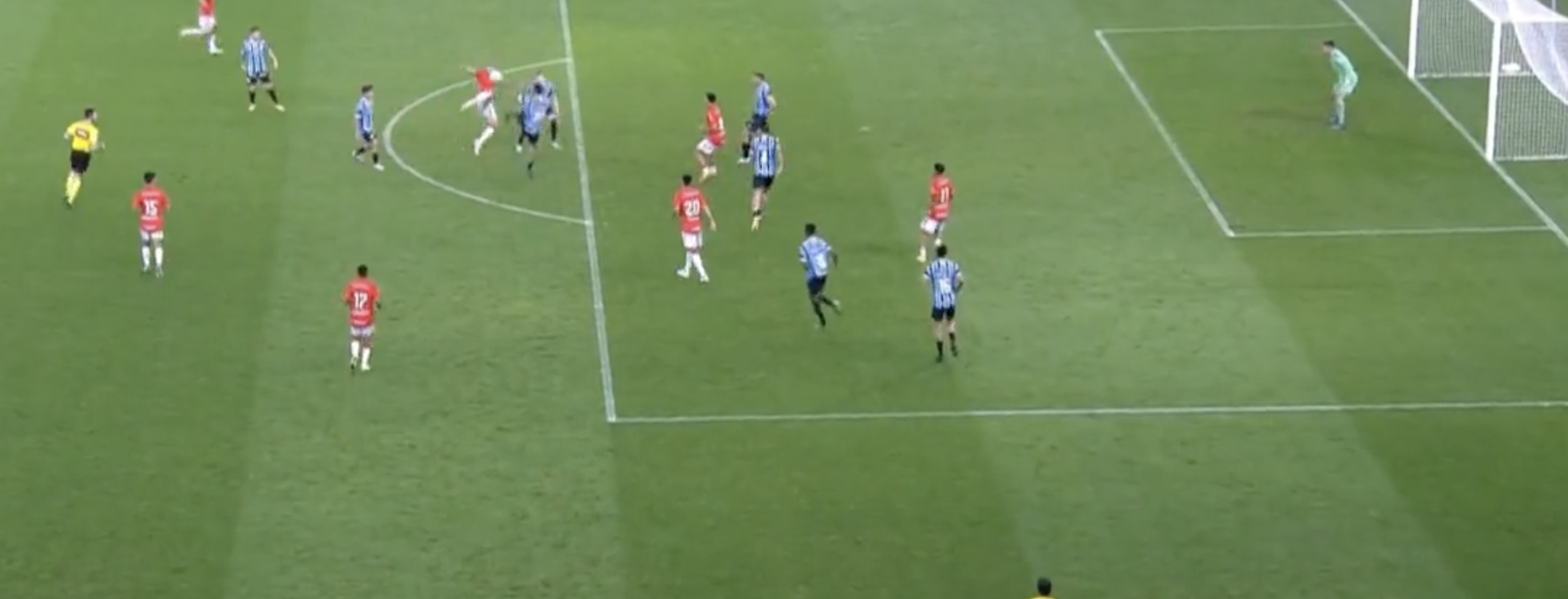 Internacional bicycle kick goal