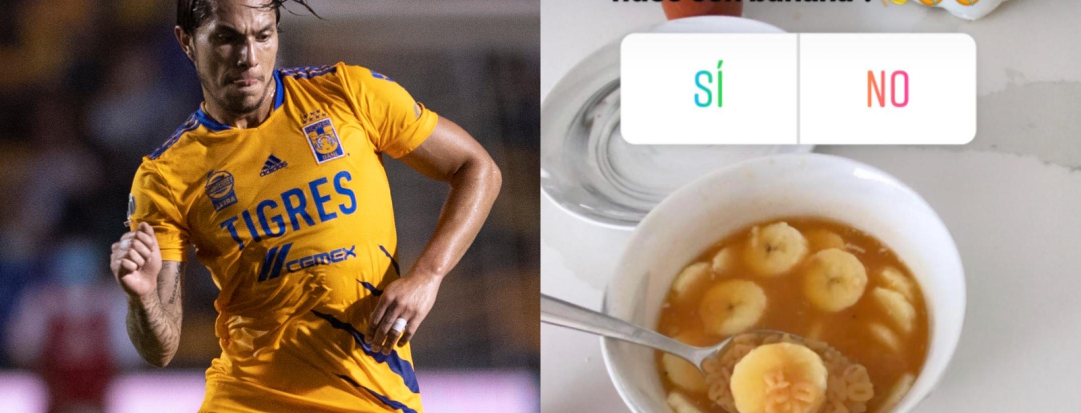 Sopa de fideos con banana