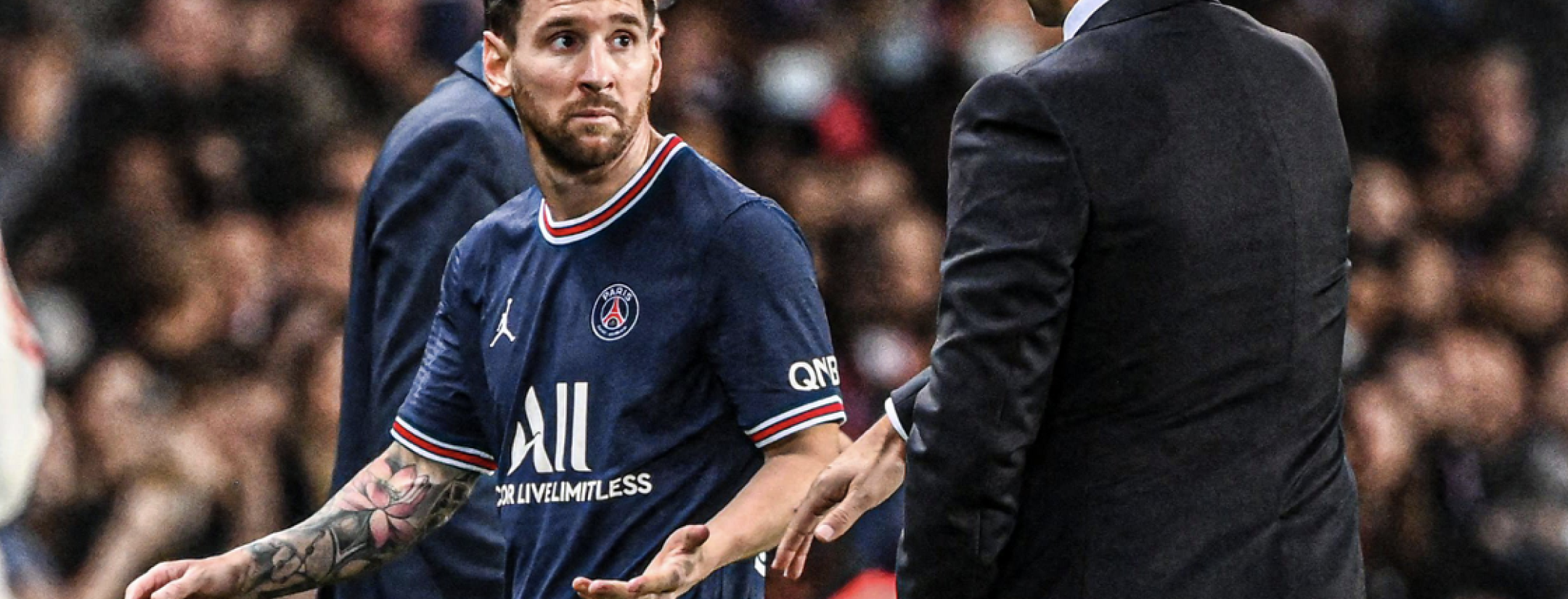 Messi Subbed Off vs. Lyon