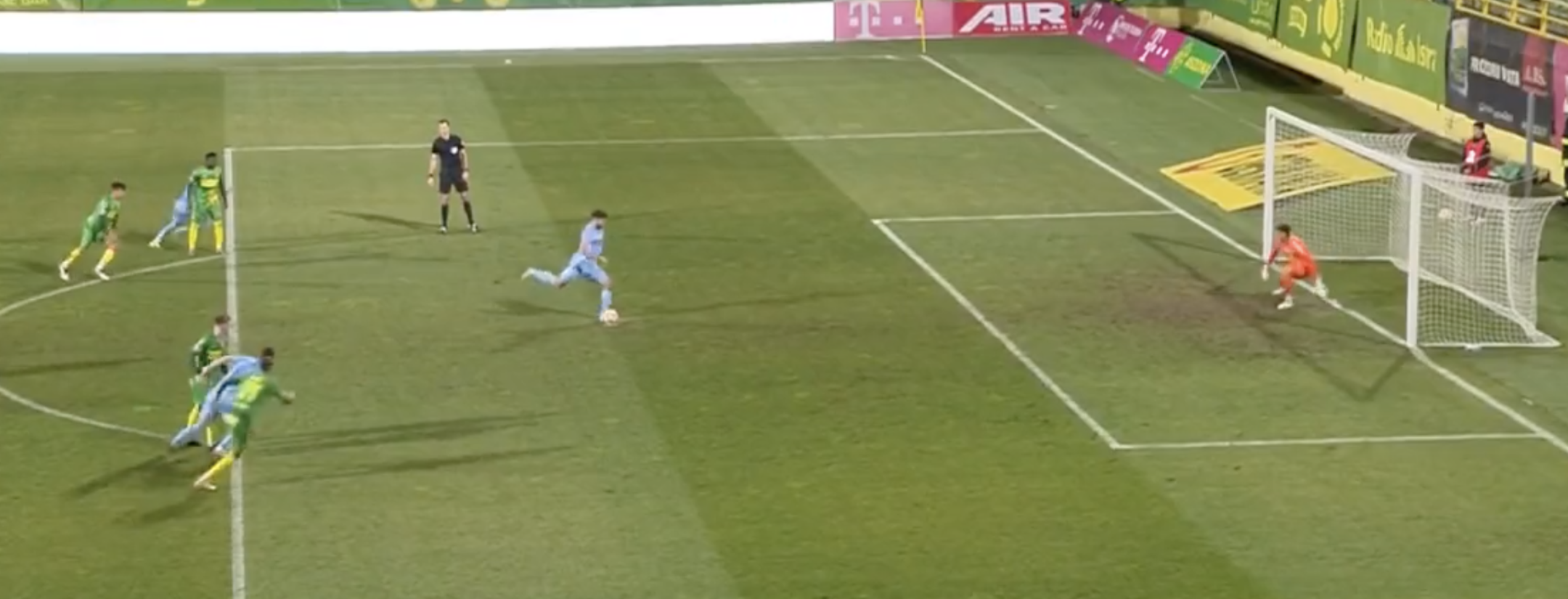 Petkovic Red Card Penalty Kick Routine