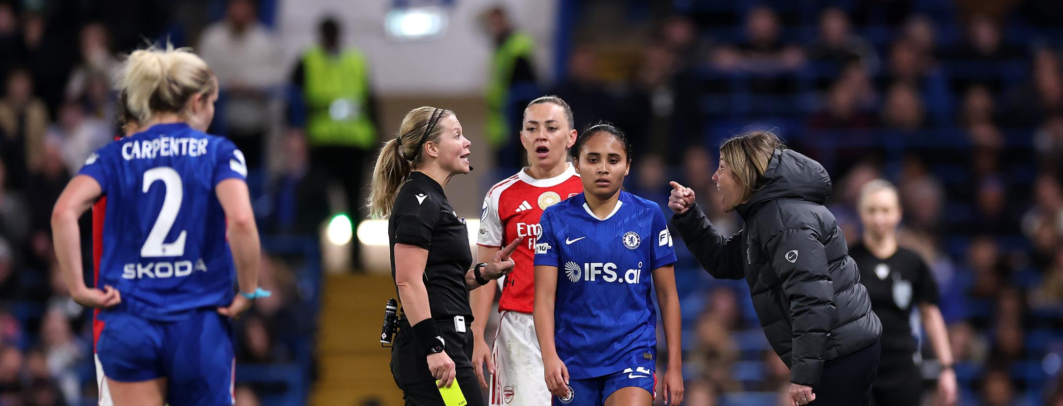 Alyssa Thompson hair pull