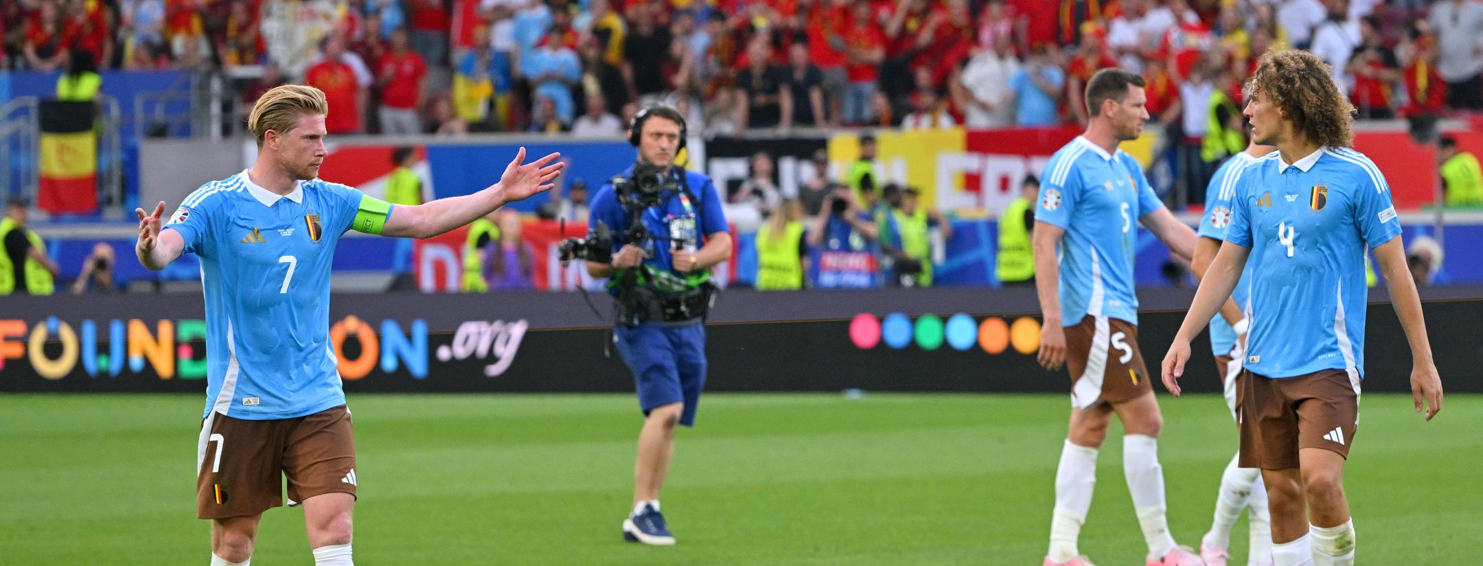 Belgium fans boo De Bruyne and team
