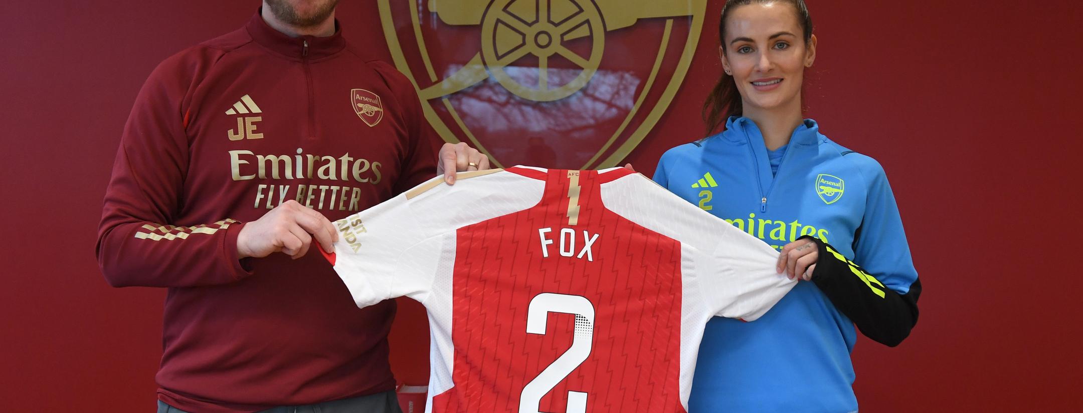 How many USWNT players play in Europe